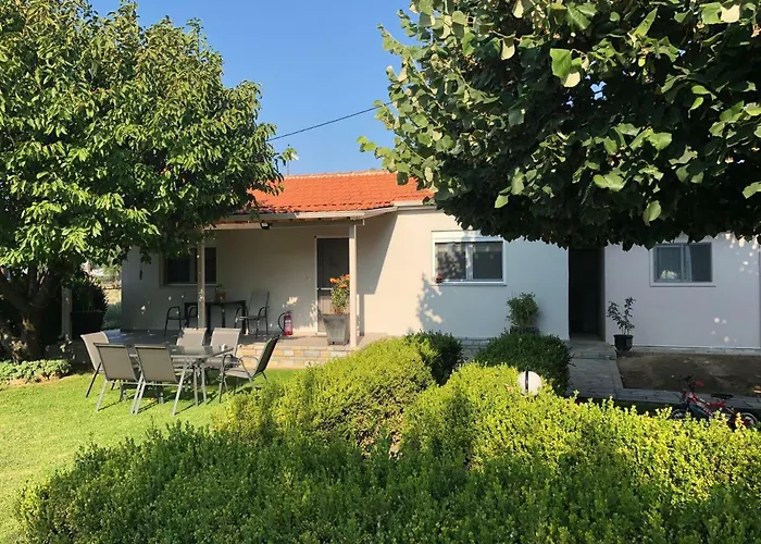 Castellano Vasiliki *